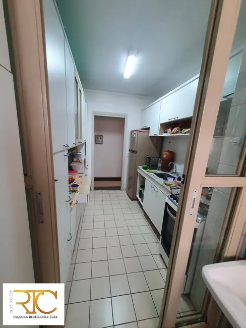 Foto 3 de Apartamento com 3 quartos à venda, 70m2 em Vila Isa, São Paulo - SP