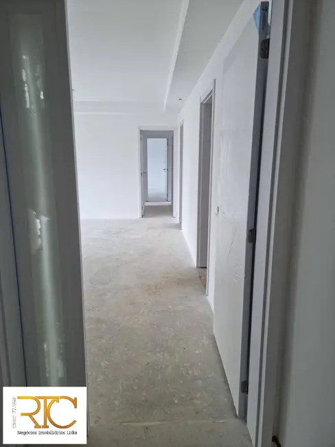 Apartamento com 3 quartos à venda, 122m2 em Vila Sofia, São Paulo - SP - imagem 4 Foto 4 de Apartamento com 3 quartos à venda, 122m2 em Vila Sofia, São Paulo - SP