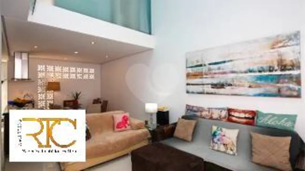 Foto 2 de Casa com 2 quartos à venda, 166m2 em Vila Sofia, São Paulo - SP