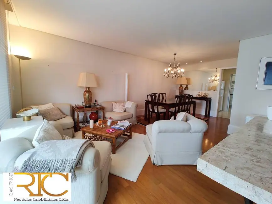 Apartamento com 3 quartos para alugar, 142m2 em Itaim Bibi, São Paulo - SP - imagem 8 Foto 8 de Apartamento com 3 quartos para alugar, 142m2 em Itaim Bibi, São Paulo - SP