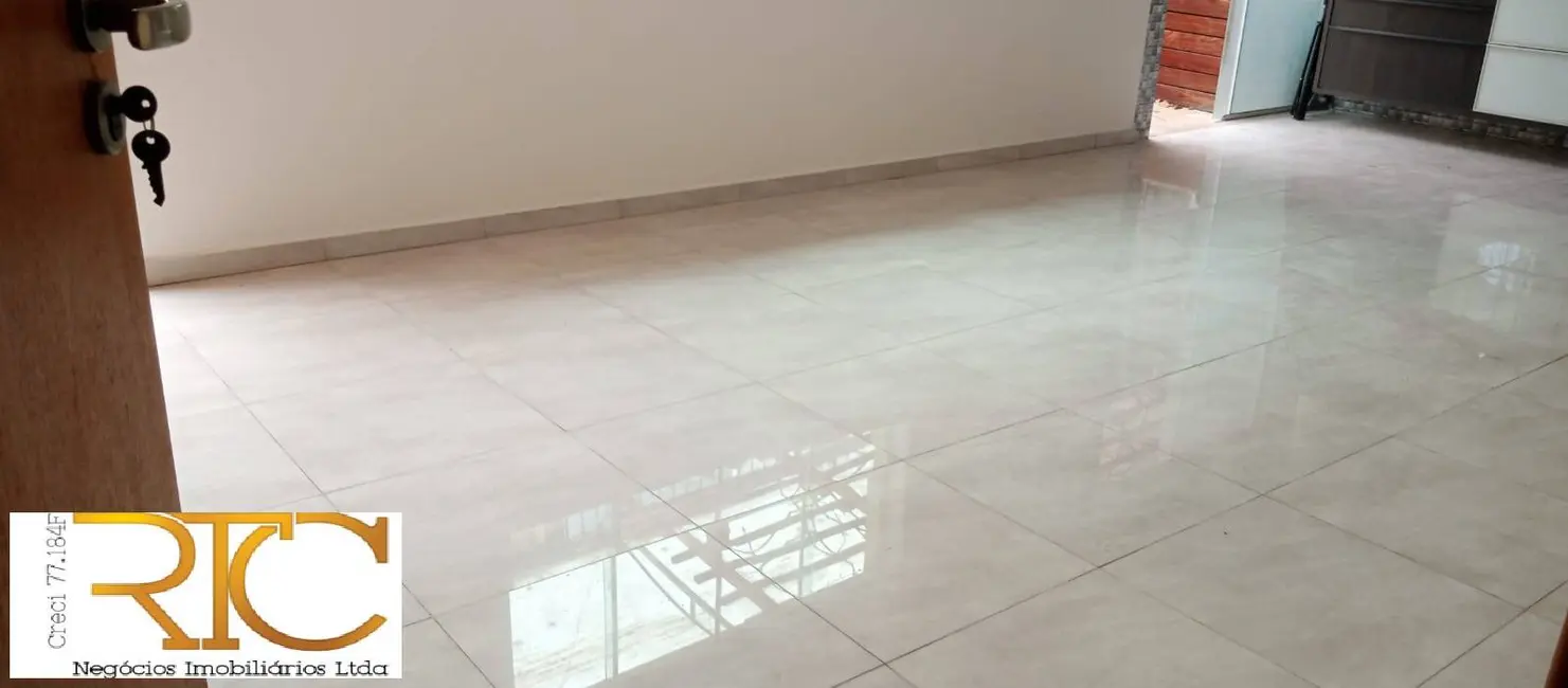 Foto 7 de Casa com 4 quartos à venda e para alugar, 180m2 em Jardim dos Lagos, São Paulo - SP