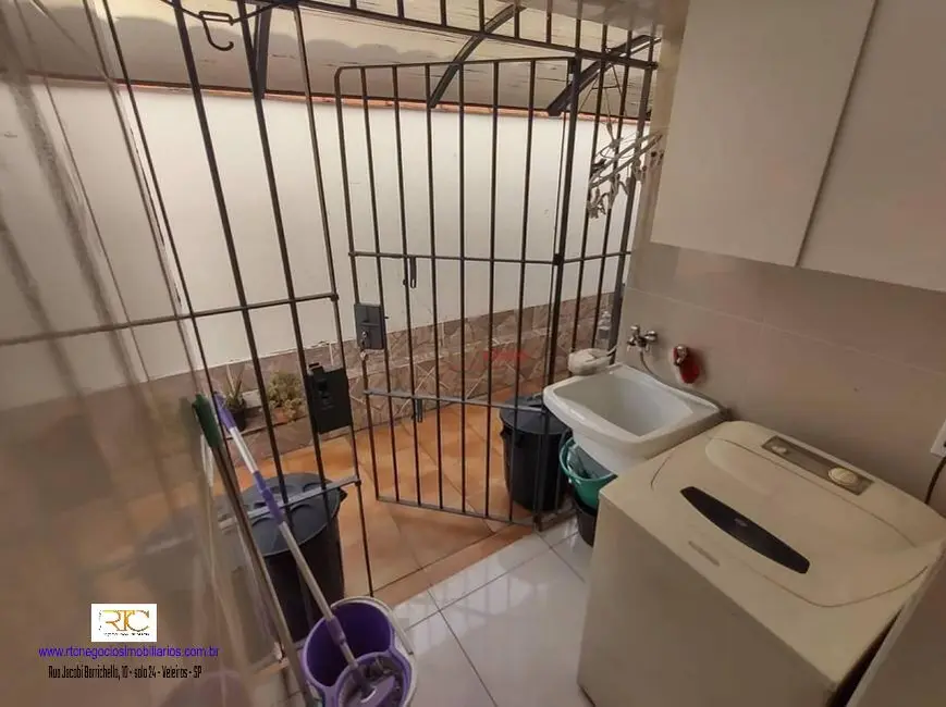 Foto 9 de Casa com 4 quartos à venda e para alugar, 380m2 em Jardim Santa Helena, São Paulo - SP