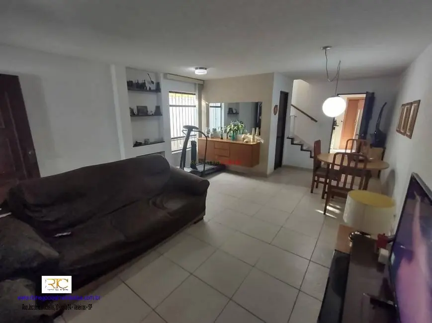 Foto 2 de Casa com 4 quartos à venda e para alugar, 380m2 em Jardim Santa Helena, São Paulo - SP