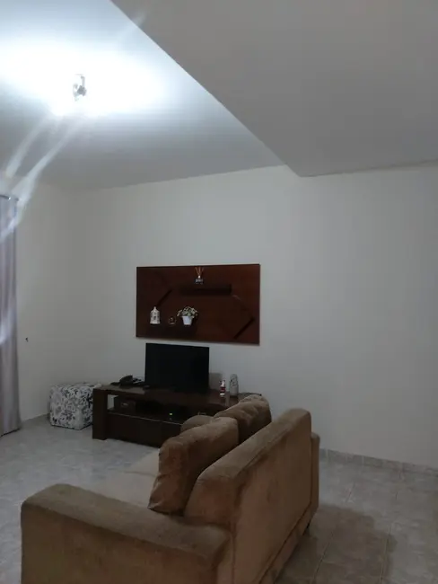 Foto 9 de Casa com 3 quartos à venda, 136m2 em Parque Ipê, São Paulo - SP