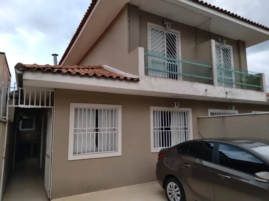 Foto 2 de Casa com 3 quartos à venda, 134m2 em Parque Ipê, São Paulo - SP