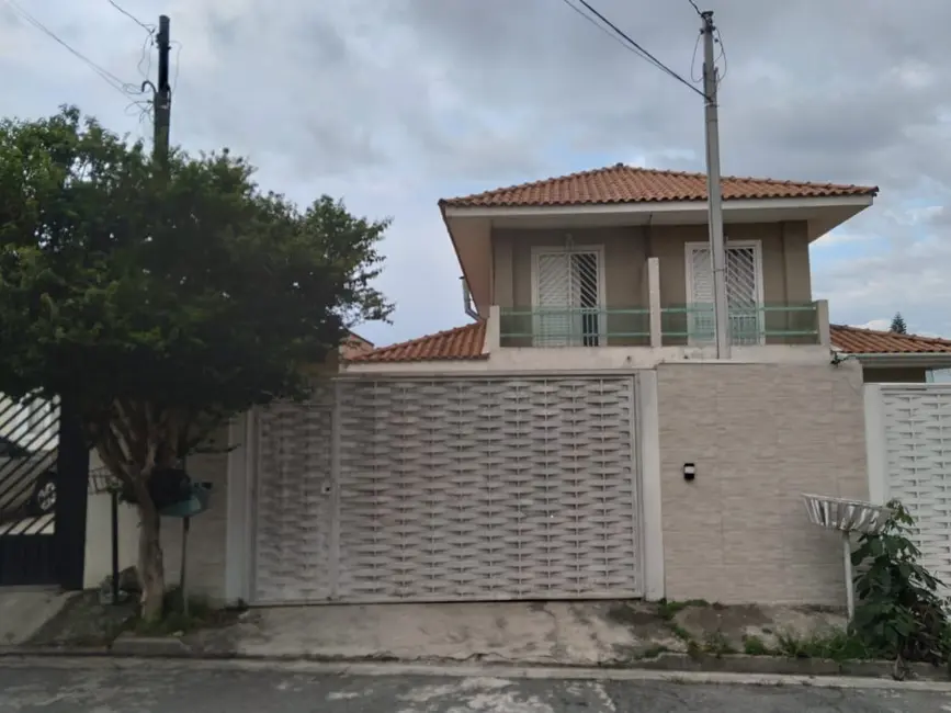 Foto 5 de Casa com 3 quartos à venda, 134m2 em Parque Ipê, São Paulo - SP