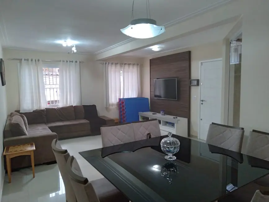 Foto 6 de Casa com 3 quartos à venda, 134m2 em Parque Ipê, São Paulo - SP