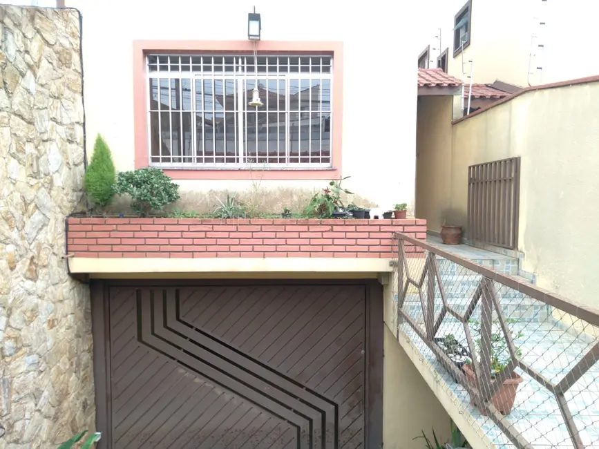 Casa com 3 quartos à venda, 200m2 em Parque Ipê, São Paulo - SP - imagem 1 Foto 1 de Casa com 3 quartos à venda, 200m2 em Parque Ipê, São Paulo - SP