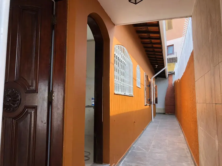 Foto 2 de Casa com 2 quartos à venda, 127m2 em Parque Ipê, São Paulo - SP
