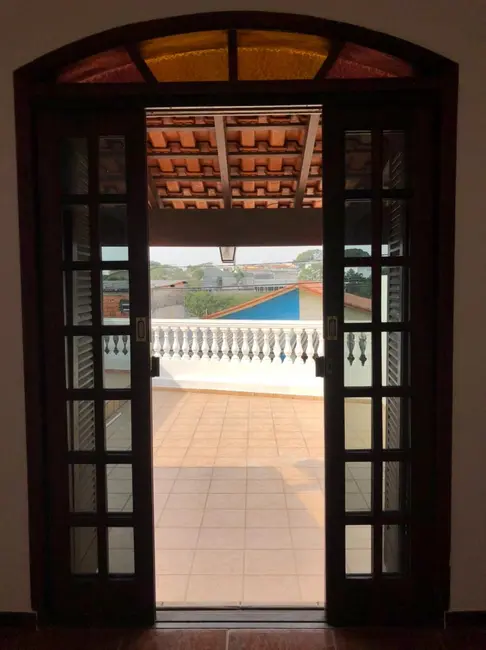 Foto 6 de Casa com 2 quartos à venda, 127m2 em Parque Ipê, São Paulo - SP