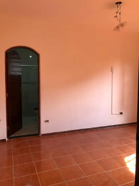 Foto 4 de Casa com 2 quartos à venda, 127m2 em Parque Ipê, São Paulo - SP