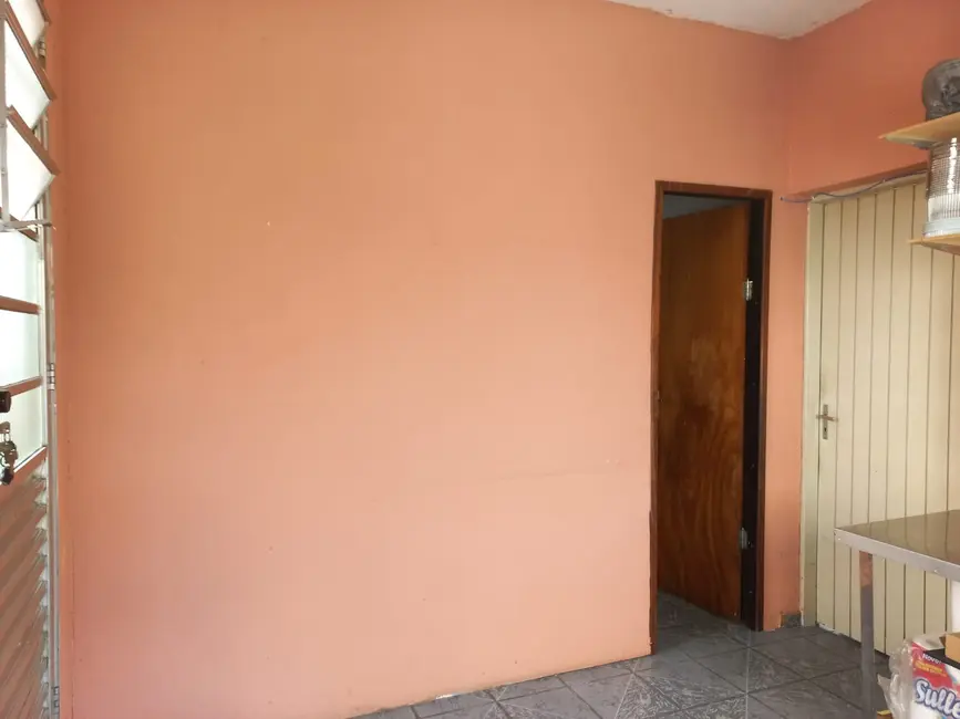 Casa com 4 quartos à venda, 140m2 em Jardim João XXIII, São Paulo - SP - imagem 4 Foto 4 de Casa com 4 quartos à venda, 140m2 em Jardim João XXIII, São Paulo - SP