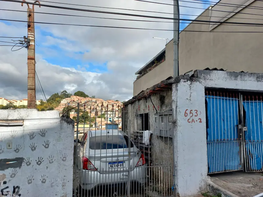 Casa com 2 quartos à venda, 70m2 em Jardim João XXIII, São Paulo - SP - imagem 2 Foto 2 de Casa com 2 quartos à venda, 70m2 em Jardim João XXIII, São Paulo - SP