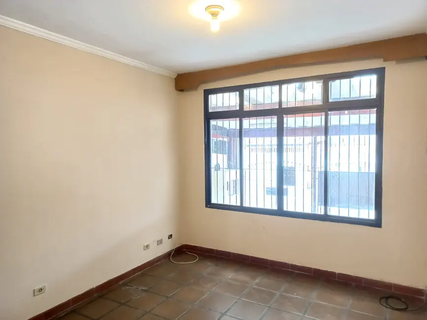 Casa com 3 quartos para alugar, 160m2 em Jardim Ester Yolanda, São Paulo - SP - imagem 3 Foto 3 de Casa com 3 quartos para alugar, 160m2 em Jardim Ester Yolanda, São Paulo - SP