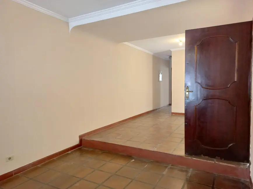 Casa com 3 quartos para alugar, 160m2 em Jardim Ester Yolanda, São Paulo - SP - imagem 6 Foto 6 de Casa com 3 quartos para alugar, 160m2 em Jardim Ester Yolanda, São Paulo - SP