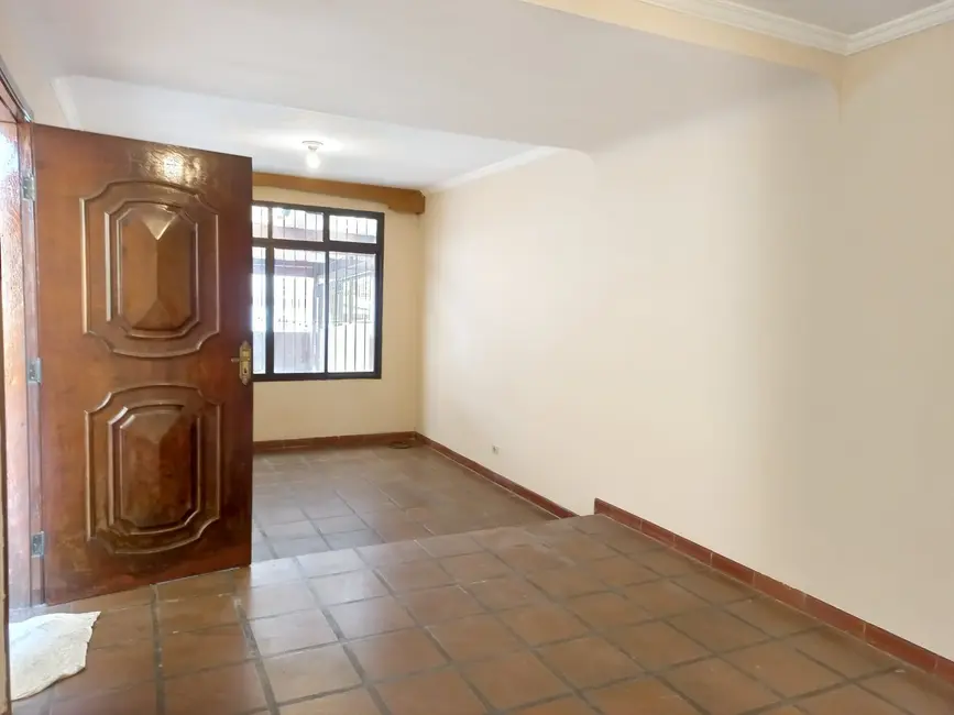Casa com 3 quartos para alugar, 160m2 em Jardim Ester Yolanda, São Paulo - SP - imagem 4 Foto 4 de Casa com 3 quartos para alugar, 160m2 em Jardim Ester Yolanda, São Paulo - SP