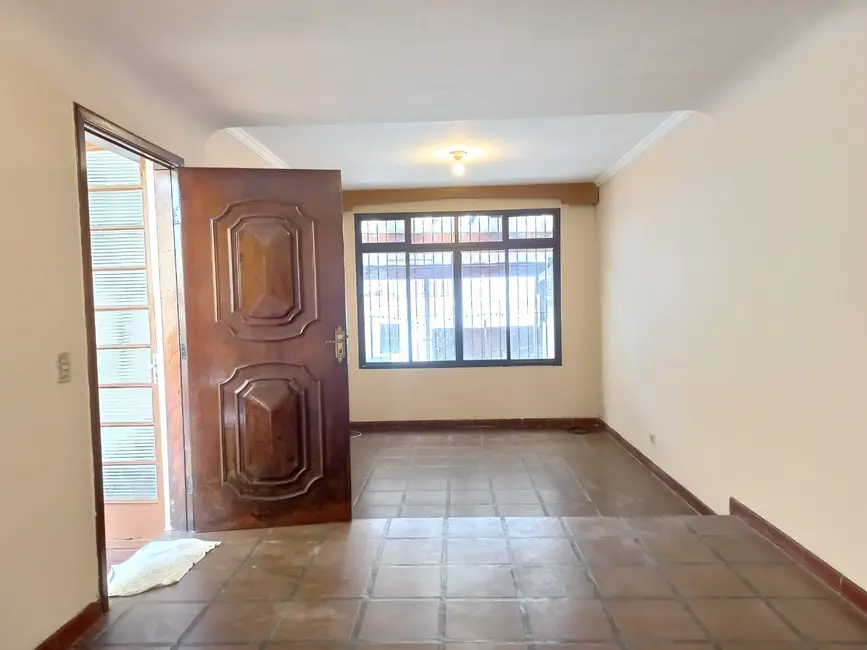 Casa com 3 quartos para alugar, 160m2 em Jardim Ester Yolanda, São Paulo - SP - imagem 2 Foto 2 de Casa com 3 quartos para alugar, 160m2 em Jardim Ester Yolanda, São Paulo - SP