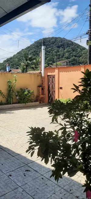 Foto 9 de Casa com 2 quartos à venda, 60m2 em Mongagua - SP