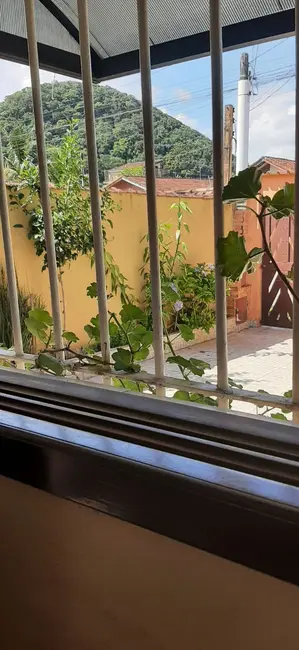 Foto 6 de Casa com 2 quartos à venda, 60m2 em Mongagua - SP