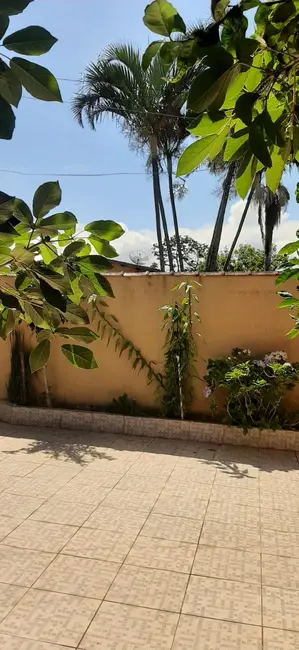 Foto 4 de Casa com 2 quartos à venda, 60m2 em Mongagua - SP