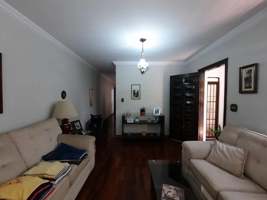 Foto 6 de Casa com 3 quartos à venda, 226m2 em Jardim Peri Peri, São Paulo - SP