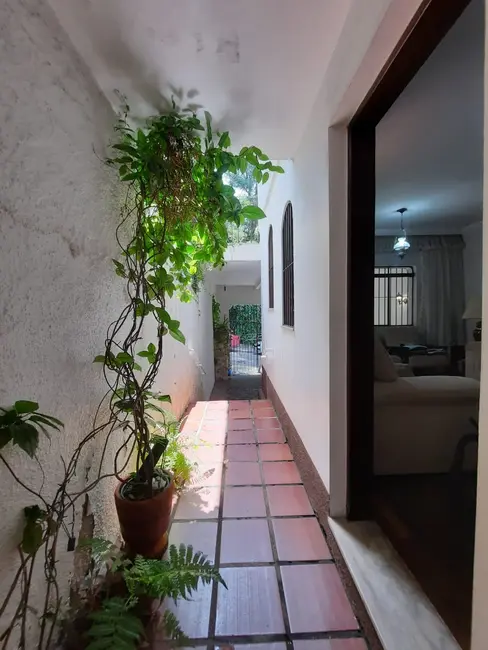 Foto 4 de Casa com 3 quartos à venda, 226m2 em Jardim Peri Peri, São Paulo - SP