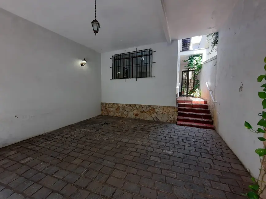 Foto 2 de Casa com 3 quartos à venda, 226m2 em Jardim Peri Peri, São Paulo - SP
