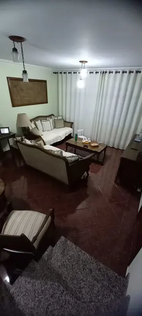 Foto 3 de Casa com 3 quartos à venda, 150m2 em Parque Ipê, São Paulo - SP