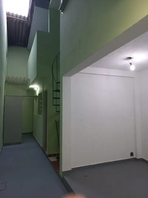 Armazém / Galpão para alugar, 115m2 em Parque Ipê, São Paulo - SP - imagem 9 Foto 9 de Armazém / Galpão para alugar, 115m2 em Parque Ipê, São Paulo - SP