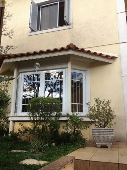 Foto 2 de Casa com 4 quartos à venda, 276m2 em Parque Ipê, São Paulo - SP