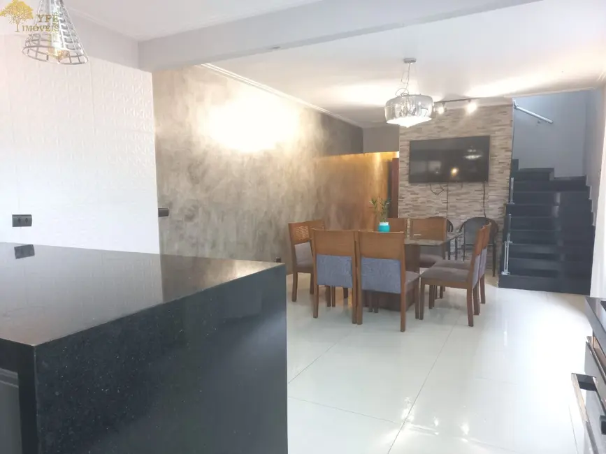 Foto 7 de Casa com 3 quartos à venda, 200m2 em Parque Ipê, São Paulo - SP