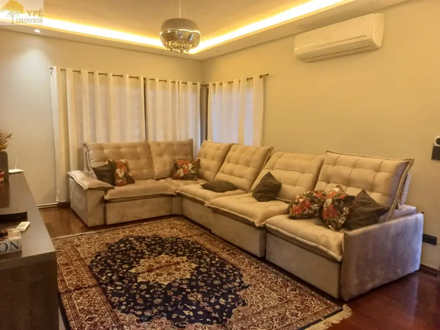 Foto 1 de Casa com 3 quartos à venda, 200m2 em Parque Ipê, São Paulo - SP