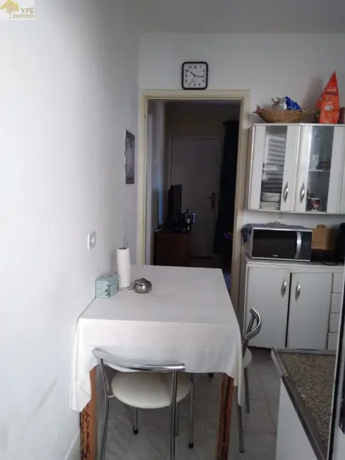 Foto 8 de Casa de Condomínio com 2 quartos à venda, 55m2 em Jardim Petrópolis, Cotia - SP