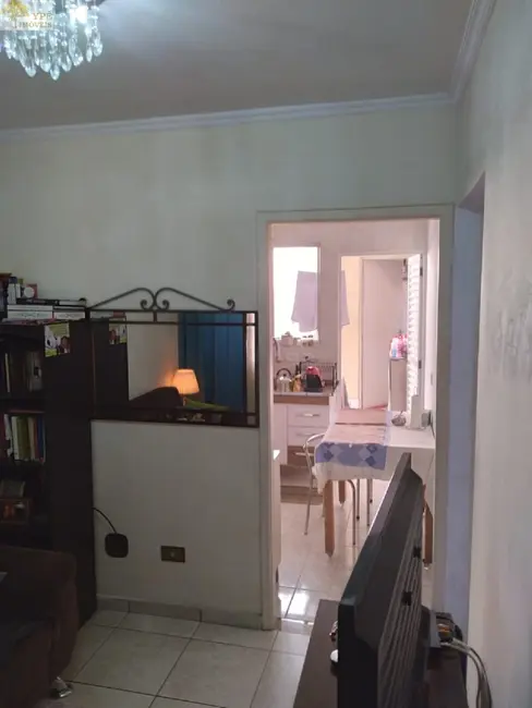 Foto 7 de Casa de Condomínio com 2 quartos à venda, 55m2 em Jardim Petrópolis, Cotia - SP