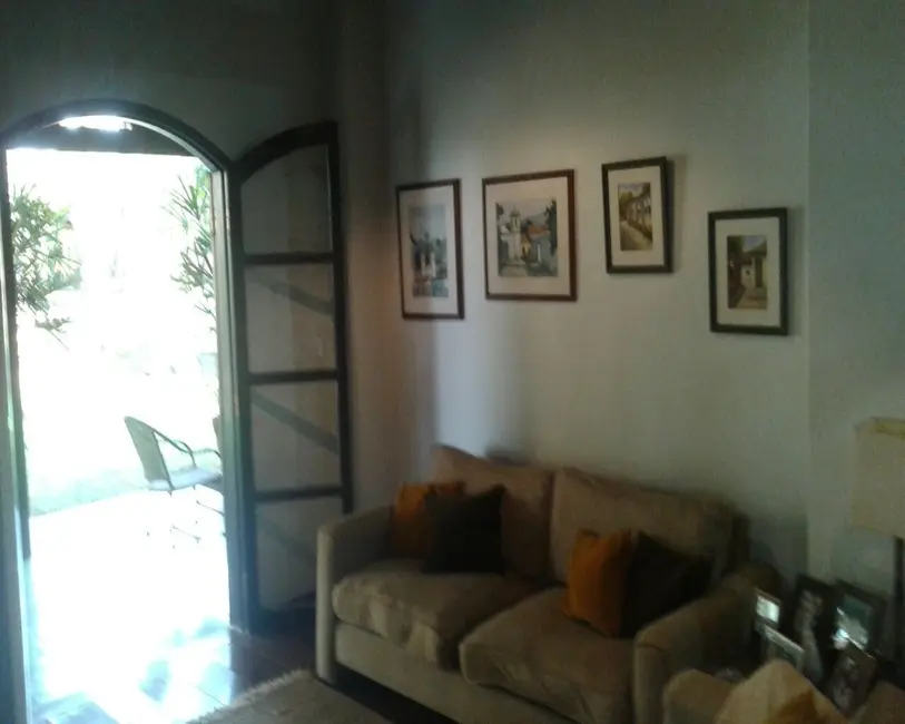 Foto 4 de Chácara com 5 quartos à venda, 3600m2 em Jardim Magaly, Embu Das Artes - SP