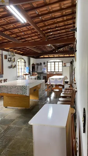 Chácara com 3 quartos à venda, 1000m2 em Ibiuna - SP - imagem 6 Foto 6 de Chácara com 3 quartos à venda, 1000m2 em Ibiuna - SP