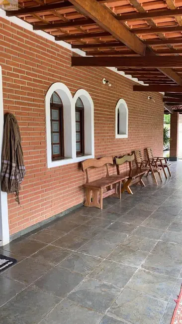 Chácara com 3 quartos à venda, 2000m2 em Ibiuna - SP - imagem 9 Foto 9 de Chácara com 3 quartos à venda, 2000m2 em Ibiuna - SP