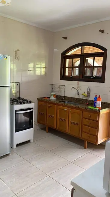 Chácara com 3 quartos à venda, 4000m2 em Ibiuna - SP - imagem 8 Foto 8 de Chácara com 3 quartos à venda, 4000m2 em Ibiuna - SP