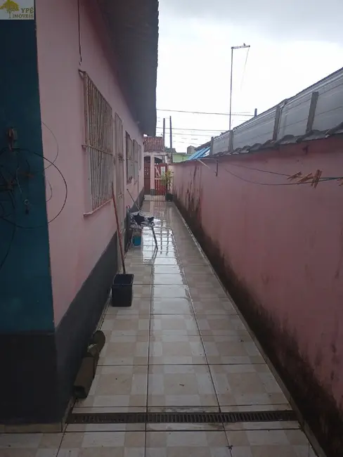 Foto 8 de Casa com 2 quartos à venda, 90m2 em Itanhaem - SP