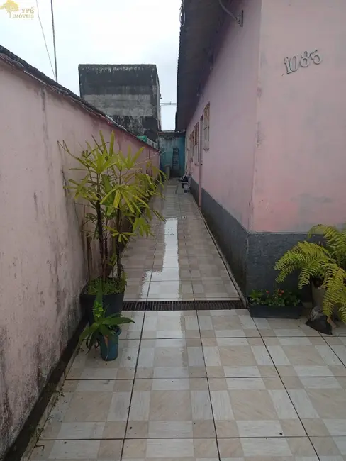 Foto 6 de Casa com 2 quartos à venda, 90m2 em Itanhaem - SP