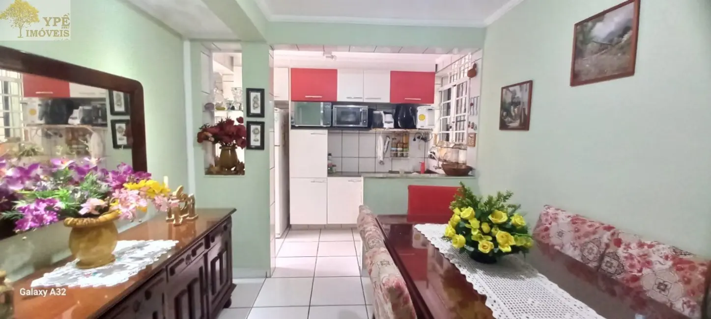 Foto 7 de Casa com 4 quartos à venda, 184m2 em Jardim Raposo Tavares, São Paulo - SP