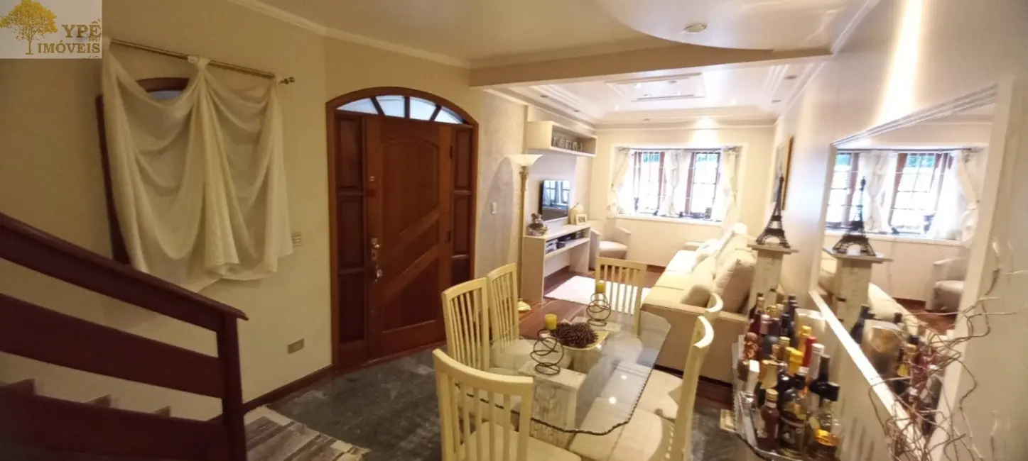 Foto 6 de Casa com 4 quartos à venda, 210m2 em Parque Ipê, São Paulo - SP