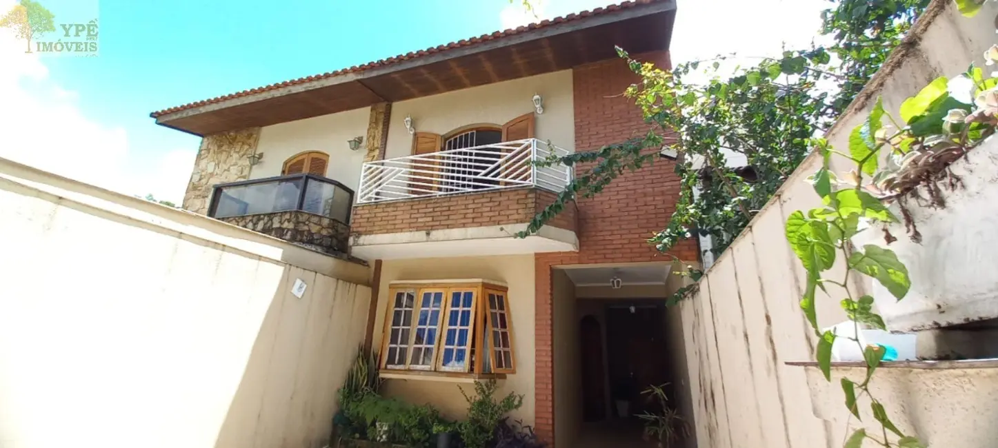 Foto 2 de Casa com 4 quartos à venda, 210m2 em Parque Ipê, São Paulo - SP