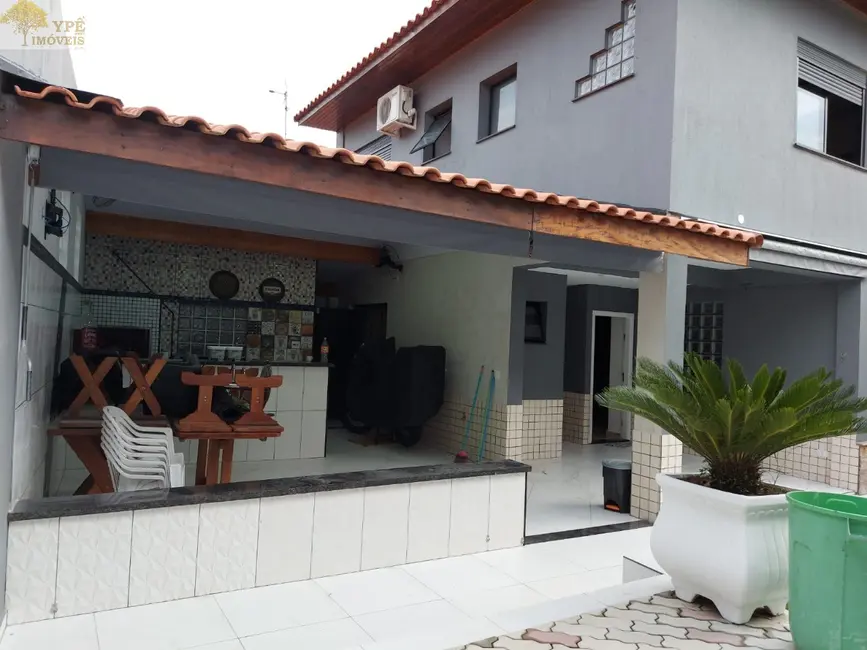 Casa com 3 quartos à venda, 241m2 em Parque Ipê, São Paulo - SP - imagem 4 Foto 4 de Casa com 3 quartos à venda, 241m2 em Parque Ipê, São Paulo - SP