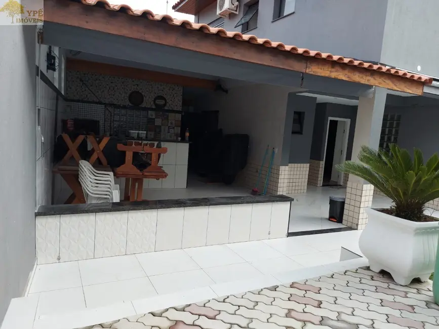 Casa com 3 quartos à venda, 241m2 em Parque Ipê, São Paulo - SP - imagem 8 Foto 8 de Casa com 3 quartos à venda, 241m2 em Parque Ipê, São Paulo - SP