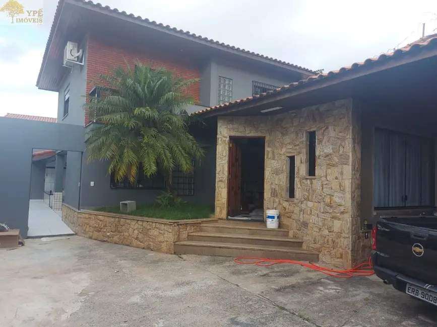 Casa com 3 quartos à venda, 241m2 em Parque Ipê, São Paulo - SP - imagem 1 Foto 1 de Casa com 3 quartos à venda, 241m2 em Parque Ipê, São Paulo - SP