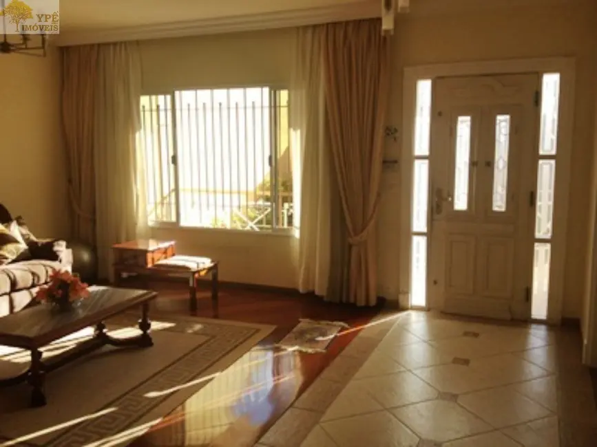 Casa com 4 quartos à venda, 270m2 em Parque Ipê, São Paulo - SP - imagem 8 Foto 8 de Casa com 4 quartos à venda, 270m2 em Parque Ipê, São Paulo - SP