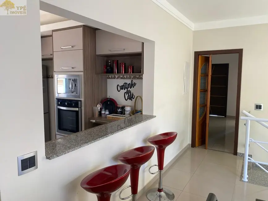 Casa de Condomínio com 3 quartos à venda, 190m2 em Vargem Grande Paulista - SP - imagem 5 Foto 5 de Casa de Condomínio com 3 quartos à venda, 190m2 em Vargem Grande Paulista - SP