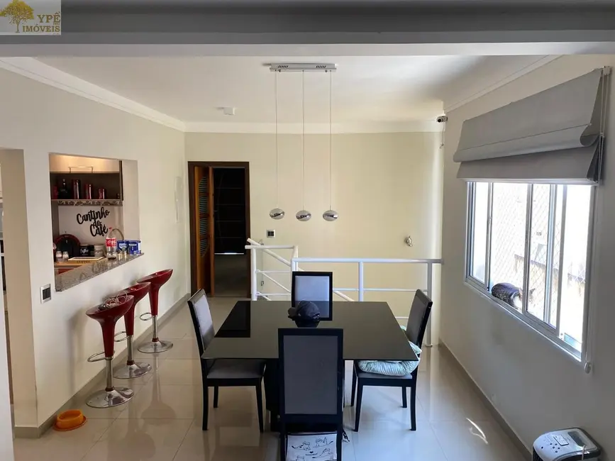 Casa de Condomínio com 3 quartos à venda, 190m2 em Vargem Grande Paulista - SP - imagem 4 Foto 4 de Casa de Condomínio com 3 quartos à venda, 190m2 em Vargem Grande Paulista - SP