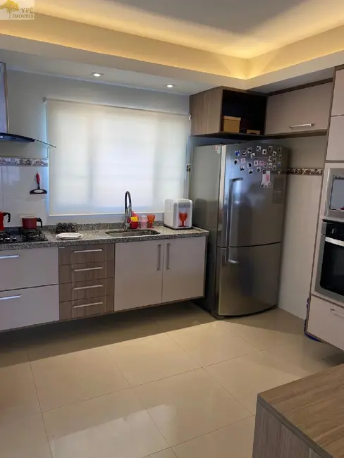 Casa de Condomínio com 3 quartos à venda, 190m2 em Vargem Grande Paulista - SP - imagem 8 Foto 8 de Casa de Condomínio com 3 quartos à venda, 190m2 em Vargem Grande Paulista - SP